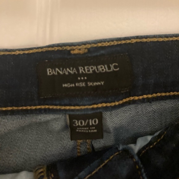 NWT Banana Republic Skinny Jeans - Picture 2 of 6